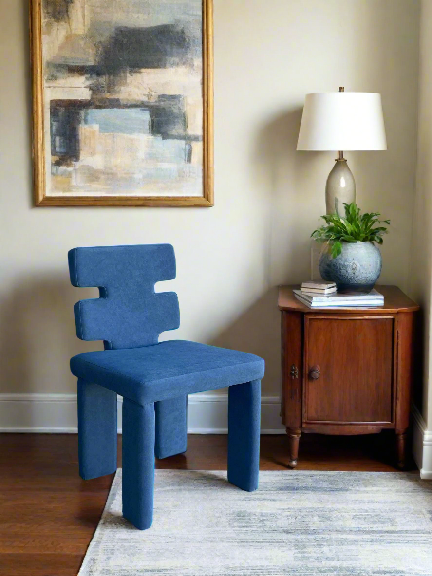 Set of 8 Mya Dining Chairs in Blue