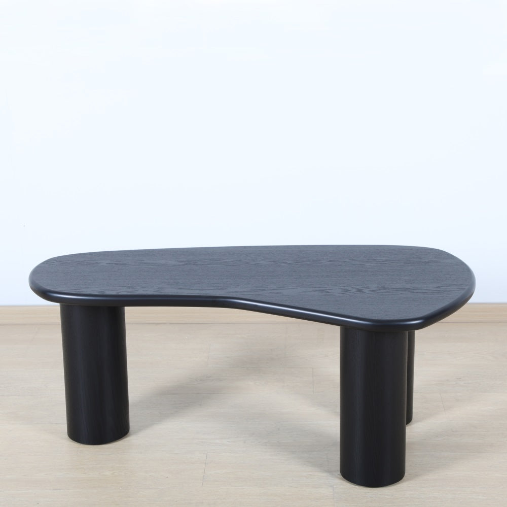 oval coffee table