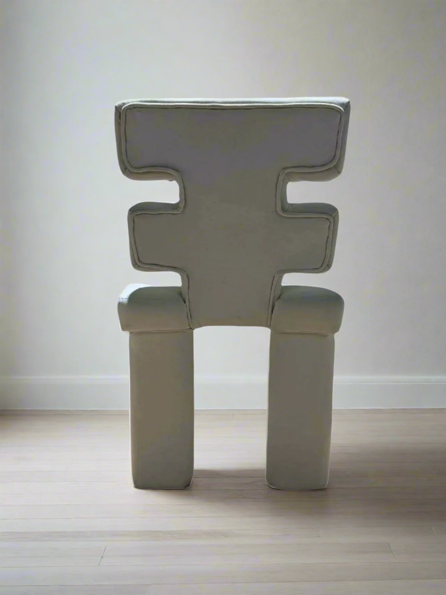 Set of 8 Mya Dining Chairs in White