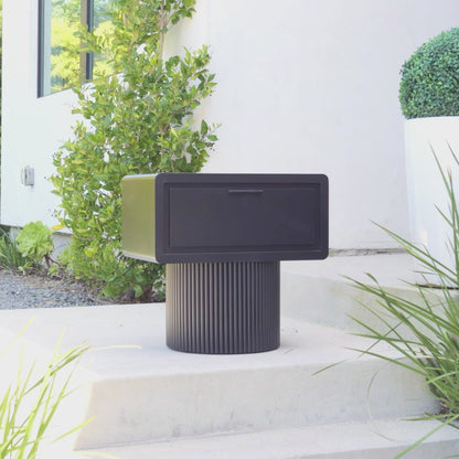 Marant Fluted Nightstand in Black