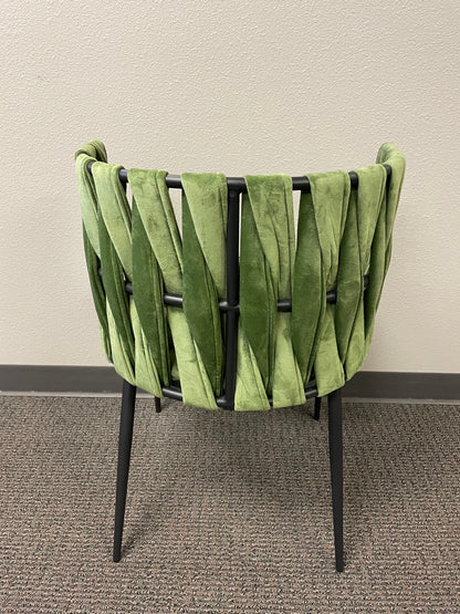 curved dining chair